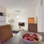 Διαμέρισμα Cosy 1br In The Heart Of St Julians With Wifi *