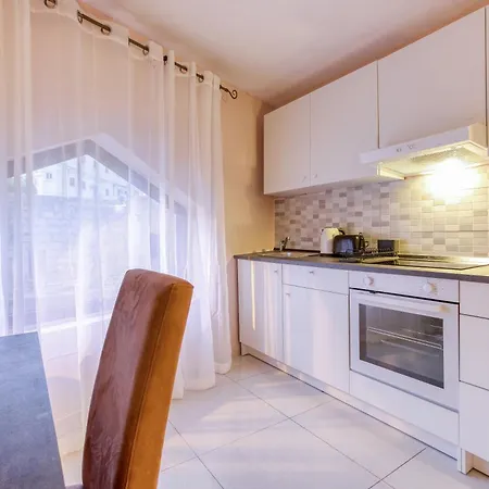 Cosy 1br In The Heart Of St Julians With Wifi Appartamento San Giuliano